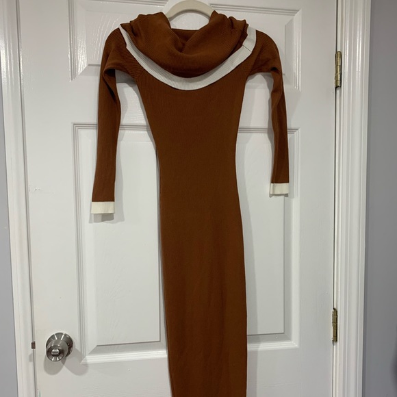 NWT Ribbed dress - Picture 2 of 6